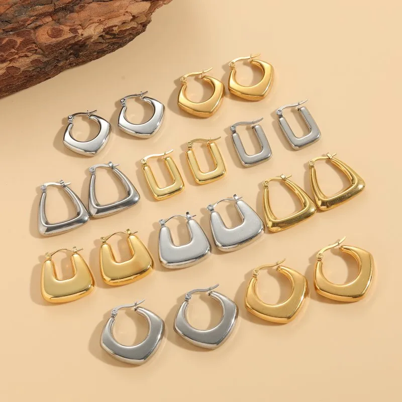 Wholesale 304 Stainless Steel Triangle Square PVD Coated Elegant Retro Hollow Out Gold Earrings