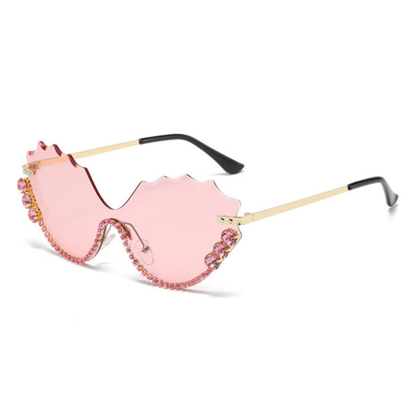 Wholesale European and American Diamond-Encrusted Large Frame Cross-Border Rhinestone Sunglasses for Women Special-Shaped Wave Cut-Edge Glasses Sun Protection Slimming Sunglasses