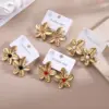 Wholesale 1 Pair/Package Casual Modern Style Flower Polishing Plating 201 Stainless Steel Pearl 18K Gold Plated Earrings