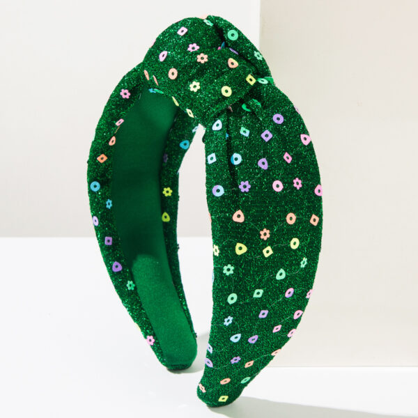 oly-afa73645d6b89c13aceab0a1395ed277 Wholesale Christmas headband with wide knotted sequins and snowflake design, festive party hair accessory