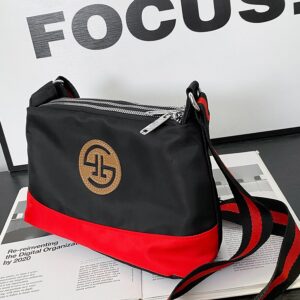 Wholesale Cross-border Texted Crossbody Small Bag 2024 New Nylon Multi-layer Shoulder Bag Casual Lightweight Mother's Wash Bag