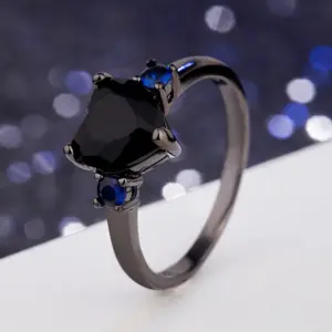 Black Love Heart-Shaped Ring [Electroplating Gun Black]] / No. 6