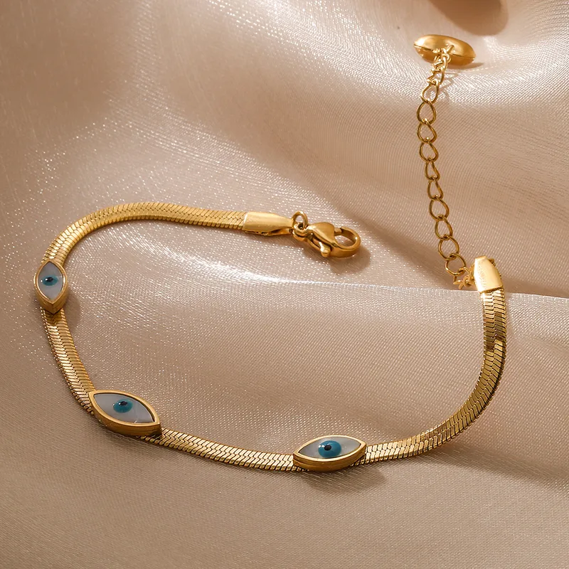 Wholesale PVD Coated 18K Gold Plated Devil'S Eye 304 Stainless Steel Simple Style Commute Waterproof Non Tarnish 304 Stainless Steel Bracelets