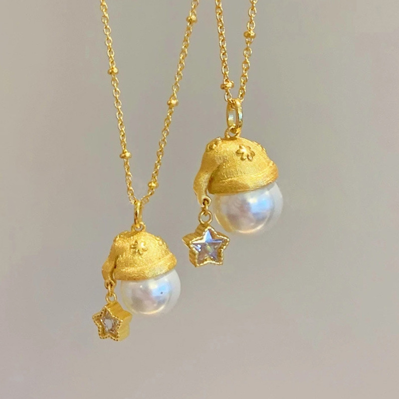 Wholesale Christmas hat pendant pearl necklace for women, summer sweater chain