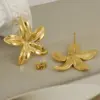 Wholesale Ion Plating (IP) Real Gold Plated Floral 304 Stainless Steel Casual Simple Style Streetwear Waterproof Non Tarnish Ear Studs