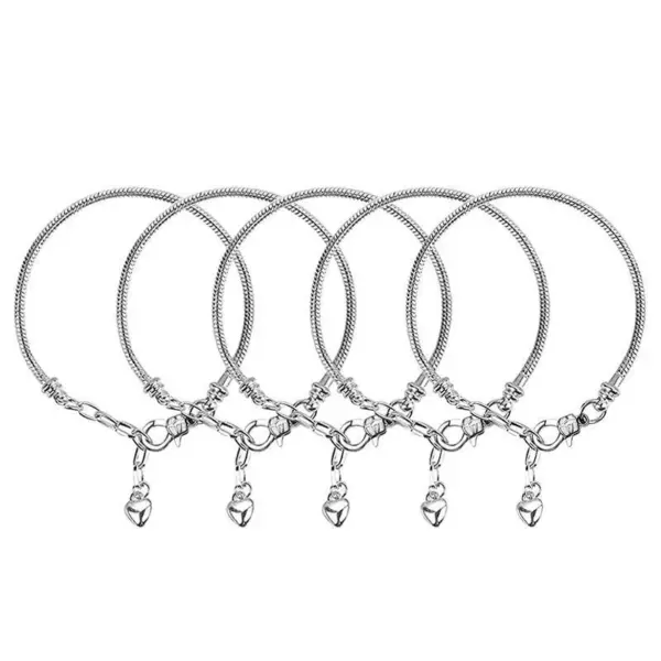 Wholesale Simple Style Heart Shape Solid Color Titanium Steel Snake Chain Bracelets In Bulk