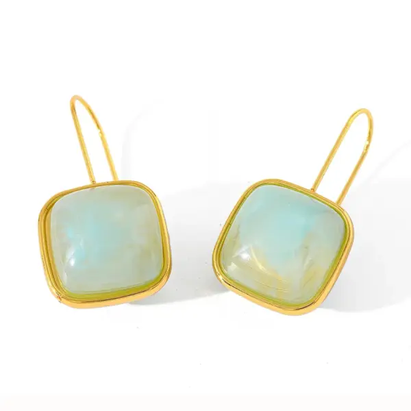 Wholesale Elegant Geometric Resin Embedded 18K Gold Plated Stainless Steel C-Shaped Flower Ear Studs Casual Chic Simple Style For Women