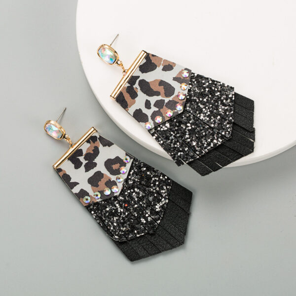 Wholesale Amazon Explosions Exaggerated Leopard Leather Earrings Women's Alloy Diamond-encrusted Sequins Tassel Double-layer Elegant Banquet Earrings
