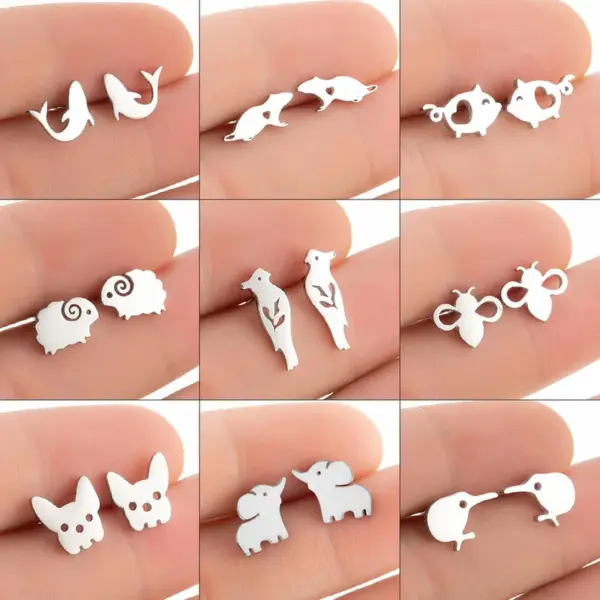 PVD Coated 18K Gold Real Gold Plated Animal 304 Stainless Steel Simple Style Waterproof Non Tarnish Ear Studs