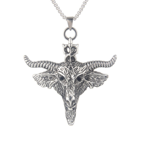 Wholesale Diablo series European and American hip-hop cross-border best selling Bull Demon King hanging chain retro domineering bull head stainless steel necklace