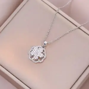 X0923 Steel Color Flower Rotating Necklace