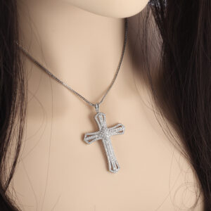 Wholesale Cross-border European and American New Cross necklace men and women zircon pendant clavicle chain jewelry full diamond factory direct supply