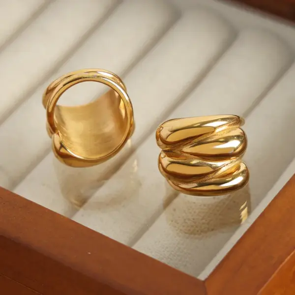Wholesale 304 Stainless Steel Geometric PVD Coated 18K Gold Plated Casual Elegant Simple Style Waterproof Non Tarnish Plating Gold Silver Rings