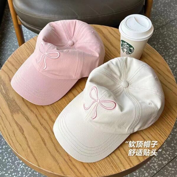 Wholesale Korean New Arrival Bow Embroidered Cap Spring and Summer Sunshade Hat Sweet Cute Showing Face Small Baseball Cap
