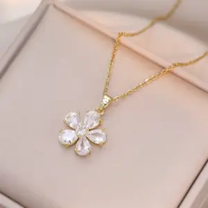X1540 Flower Zircon