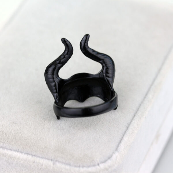 Wholesale Horn Personality Ring