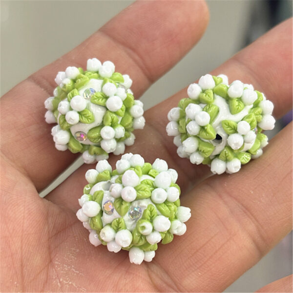 Wholesale Kindergarten Cross-Border Cartoon Colorfulful Small Flowers Straight Hole Beads DIY Beaded Pen Mobile Phone Chain Keychain Car Hanging and Other Accessories