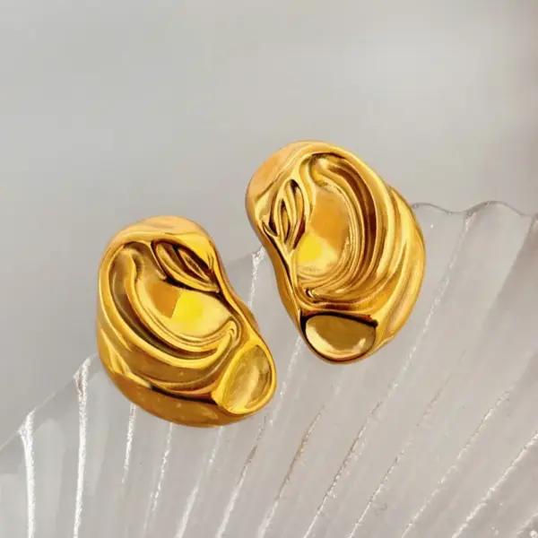 Wholesale 1 Pair Simple Style Solid Color Plating 304 Stainless Steel 18K Gold Plated Stainless Steel Earrings
