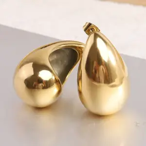 Eu1347 / Gold