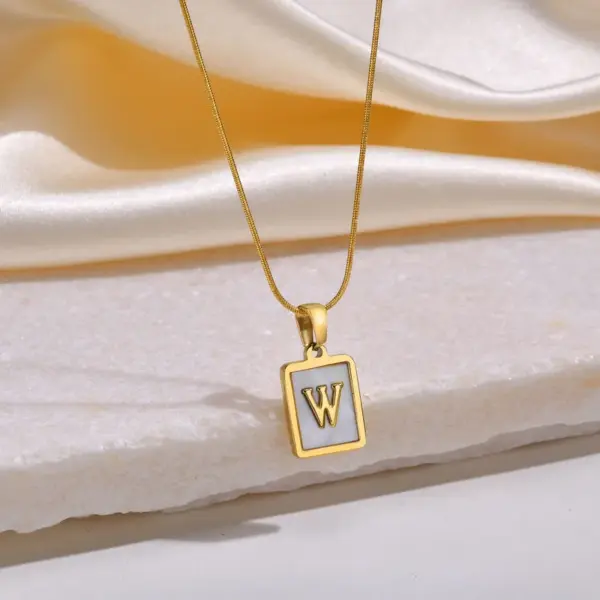 Wholesale Jewelry Elegant Simple Style Letter 304 Stainless Steel Shell Gold Plated Plating Inlay