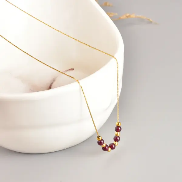 Wholesale Jewelry Vintage Style Round 304 Stainless Steel Titanium Steel Artificial Gemstones 18K Gold Plated Beaded Necklace