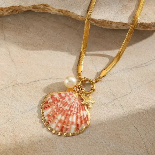 Wholesale Ion Plating (IP) 18K Gold Plated Scallop Conch Shell 304 Stainless Steel Casual Beach Spring Ring Trigger Clasp Closure Multi Charms Necklace