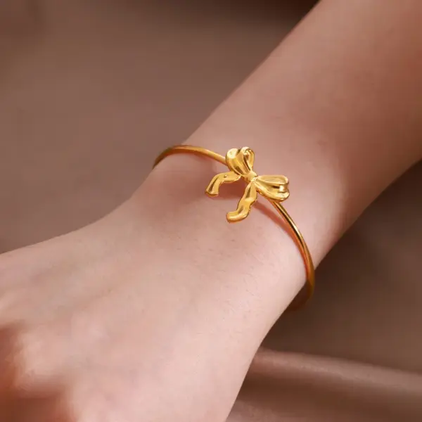 Wholesale PVD Coated Real Gold Plated Bow Knot 304 Stainless Steel Casual Elegant Simple Style Waterproof Non Tarnish 304 Stainless Steel Bangle