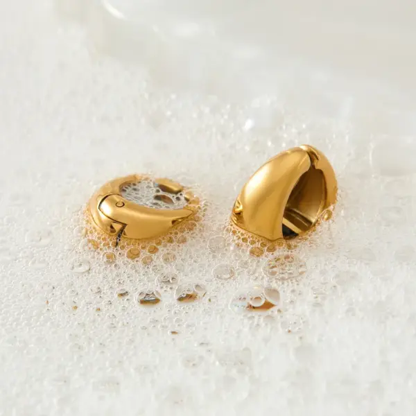 Wholesale PVD Coated Real Gold Plated 16K Gold White Gold Plated Solid Color 304 Stainless Steel Modern Style Artistic Waterproof Non Tarnish Ear Cuffs