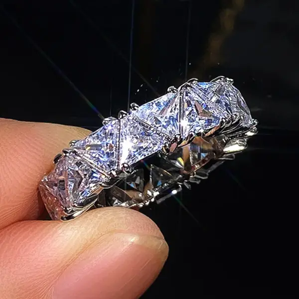 Whole Circle Full Inlaid Single Row Triangular Zircon Copper Ring Female