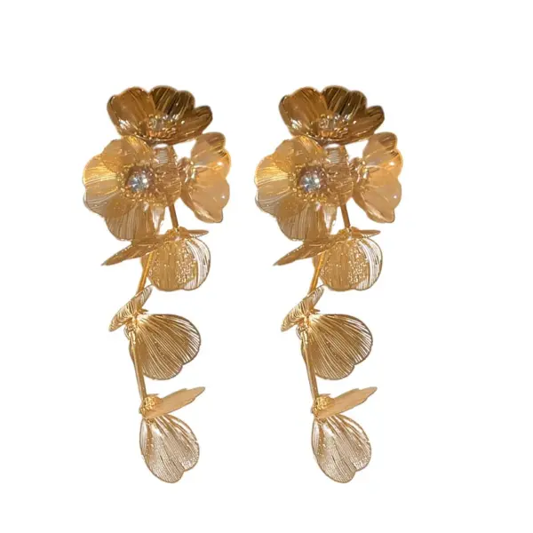 Wholesale 1 Pair Elegant Exaggerated Flower Inlay Copper Artificial Rhinestones Drop Earrings