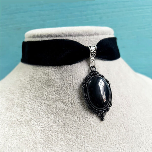 Wholesale Cross Border Trade Handmade Veet Vintage Necklace Various Gothic Jewelry