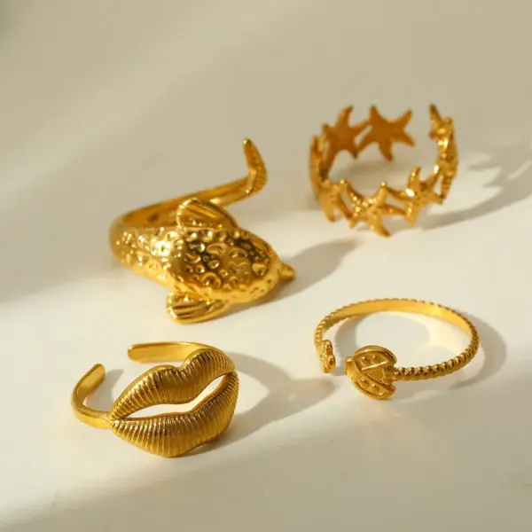 Wholesale Elegant Luxury 18K Gold Plated Stainless Steel Starfish Mouth Open Ring For Women Adjustable Size Casual Weekend Selfie Street Style Gold Ring