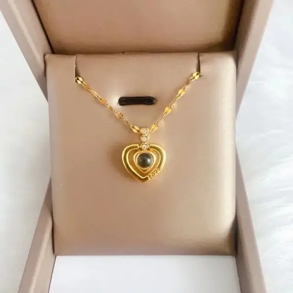 Wholesale Fashionable Love You Heart Projection Necklace Women Design Lockbone Chain Jewelry In Hundred Languages For Valentine's Day