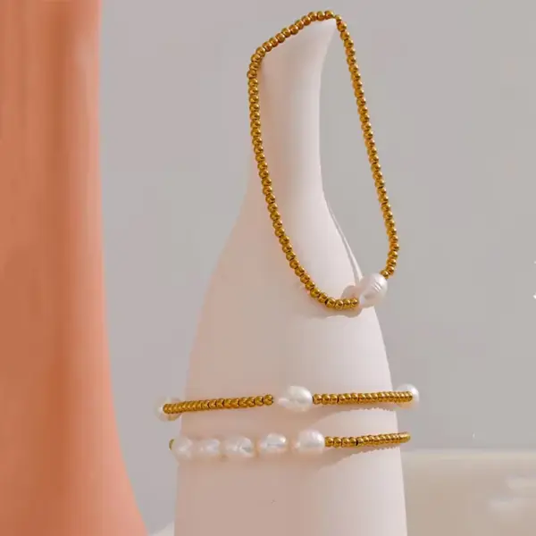 Wholesale Vacation Beach Sweet Solid Color 304 Stainless Steel 18K Gold Plated Bracelets In Bulk