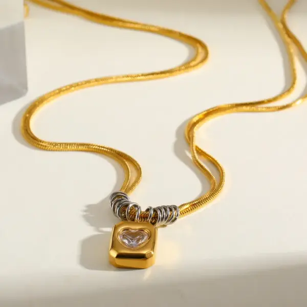 PVD Coated 18K Gold Plated Real Heart Shape 304 Stainless Steel Vintage Style Simple Waterproof Non Tarnish Pendant Necklace