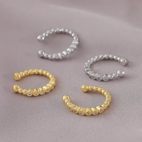 Wholesale 1 Pair Simple Style Solid Color Cool Style C Shape Copper 18K Gold Plated Gold Plated Ear Cuffs