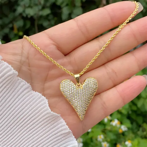 Wholesale Jewelry Retro Classic Style Heart Shape Copper Zircon 18K Gold Plated Inlay Ball Chain Twisted Rope Chain Pendant Necklace