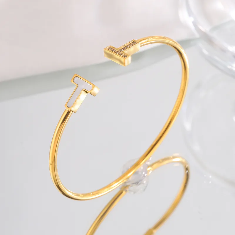 Wholesale PVD Coated Real Gold Plated Solid Color 304 Stainless Steel Casual Simple Style Classic Style Waterproof Non Tarnish 304 Stainless Steel Ban