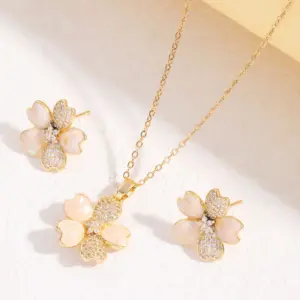 Set A01 (Two-piece Set Gold )