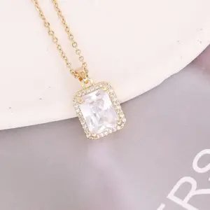 4# White Necklace
