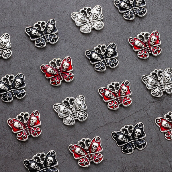 Wholesale Vintage Gothic Diablo Butterfly Skull Pendant DIY Accessories Alloy Jewelry Halloween Hollow Pendant