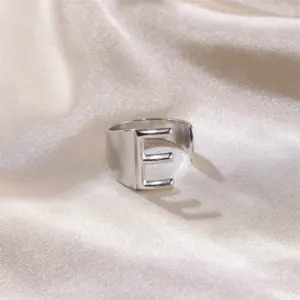 Silver / E