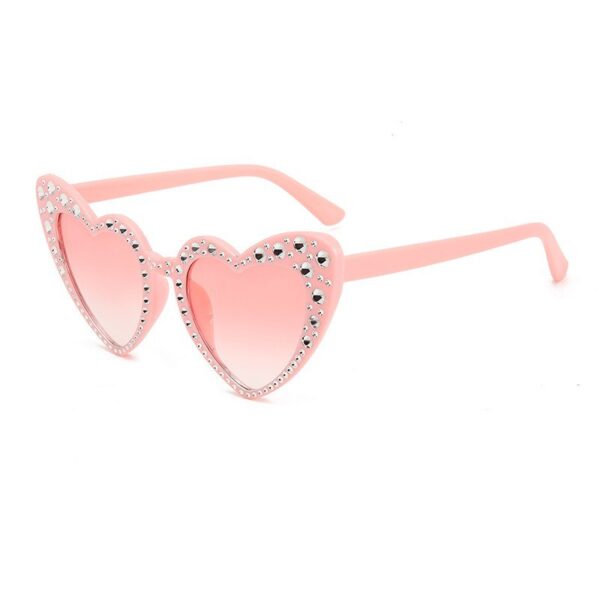 Wholesale European and American Retro Trend Large Frame Love Diamond Sunglasses Men and Women's Personalized Decorative Sunglasses