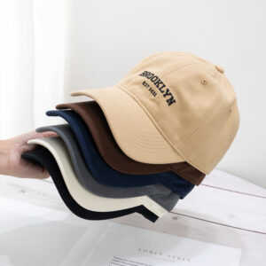 Wholesale Japanese Style Pure Cotton Soft Top Cap Unisex Style Men and Women Can Wear Retro Embroidered Letter Baseball Cap Sunshade Hat