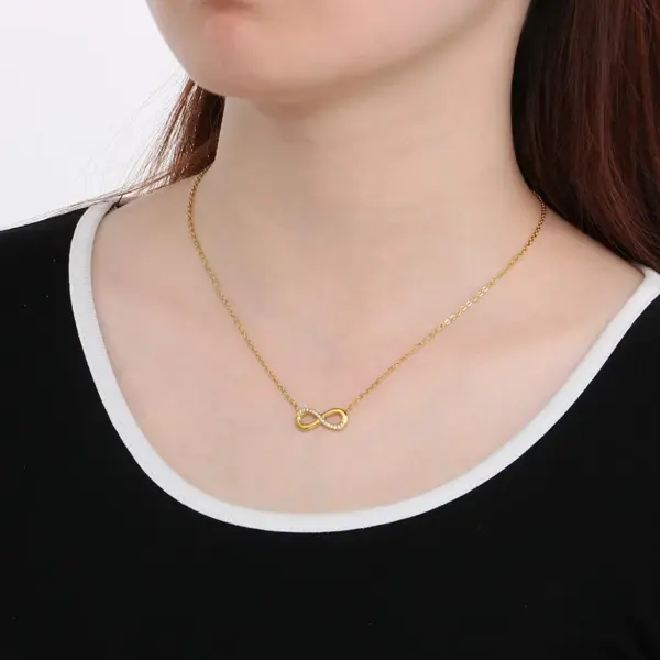 Wholesale PVD Coated 18K Gold Plated Infinity 304 Stainless Steel Basic Simple Style Classic Style Waterproof Non Tarnish 304 Stainless Steel Pendant Necklace