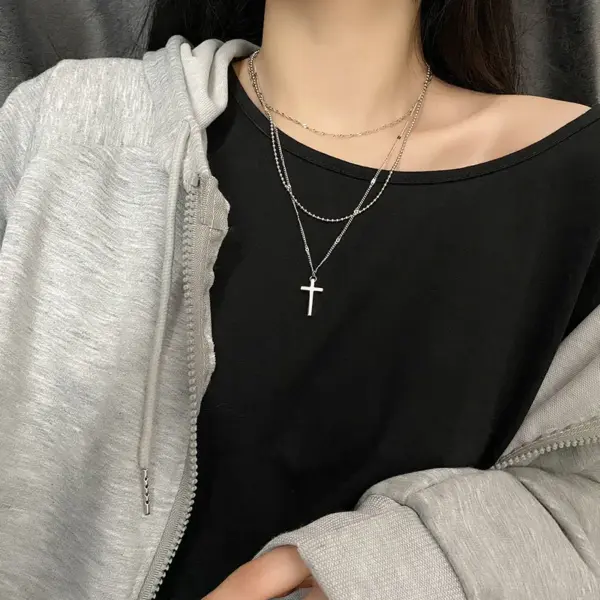 Wholesale Vacuum Plating Real Gold Plated 14K Gold Gold Plating Silver Plated Cross 304 Stainless Steel Fashion Waterproof Non Tarnish Titanium Steel Necklace