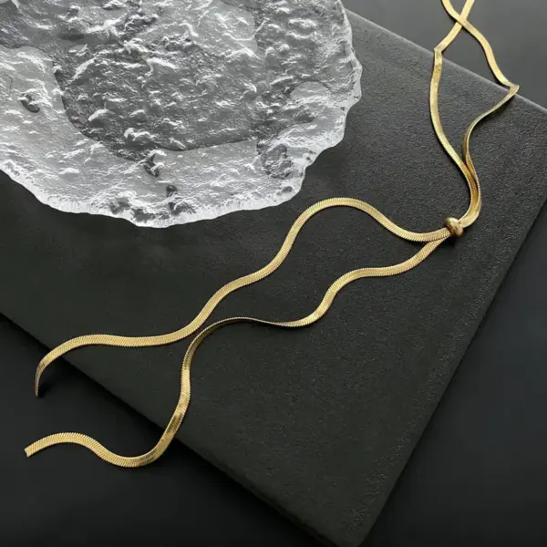 Wholesale 304 Stainless Steel Solid Color Vacuum Plating Titanium Steel Real Gold Plated Simple Style Waterproof Non Tarnish Plating Snake Chain Silver Sweater Chain