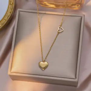 Yxp224 Heart Necklace / Gold