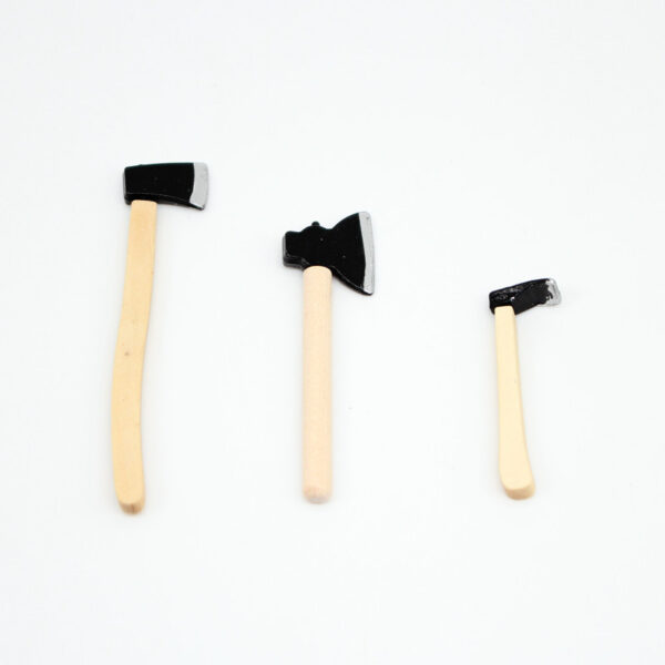 Wholesale Dollhouse Dollhouse gardening tools axe three-piece mini model accessories succulent garden farm tools