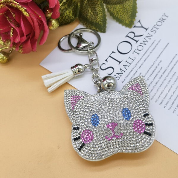 oly-b3b2f0dc3e874da5bca3aa2e2c9ea1d1 Wholesale 4pcs Creative Gift Rod Hot Chart Diamond-encrusted Cat Keychain